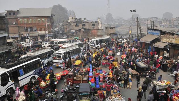 Scenes from Lal Chowk, Srinagar in November 2016. (Waseem Andrabi/HT Photo) Scenes from Lal Chowk, Srinagar in November 2016. (Waseem Andrabi/HT Photo)