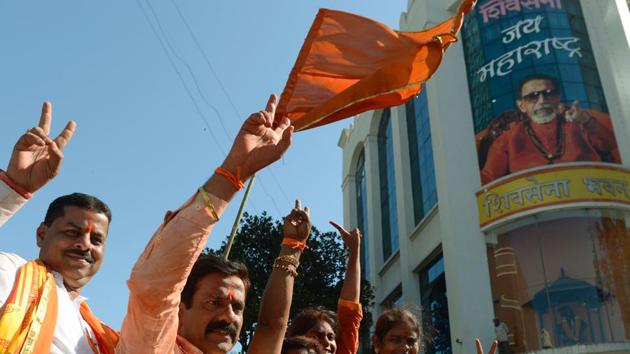 Members of the Shiv Sena party take part in a rally after victory in the Brihanmumbai Municipal Corporation (BMC) election in Mumbai on February 23. (AFP Photo) Members of the Shiv Sena party take part in a rally after victory in the Brihanmumbai Municipal Corporation (BMC) election in Mumbai on February 23. (AFP Photo)