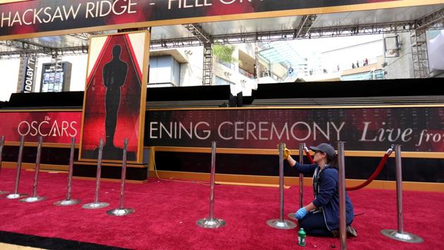 The red carpet is ready! (REUTERS)