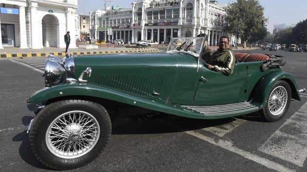 The National Green Tribunal last week gave a nod to the rally, making these vintage cars an exception to its order banning vehicles older than 15 years from plying on Delhi roads. (Sonu Mehta/HT PHOTO) The National Green Tribunal last week gave a nod to the rally, making these vintage cars an exception to its order banning vehicles older than 15 years from plying on Delhi roads. (Sonu Mehta/HT PHOTO)