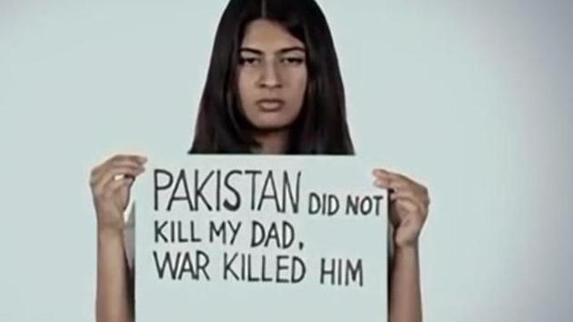 A screengrab of a video posted by Gurmehar Kaur in which she used placards to convey a message of peace between India and Pakistan. A screengrab of a video posted by Gurmehar Kaur in which she used placards to convey a message of peace between India and Pakistan.