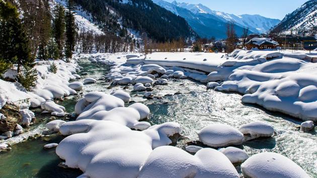 Kashmir is experiencing the tail end of its traditional twelve days period of retreating winter also known as Chillai Bachha. Here’s another look at some of the lesser seen villages in melting snows. (Nilakkhya Dutta) Kashmir is experiencing the tail end of its traditional twelve days period of retreating winter also known as Chillai Bachha. Here’s another look at some of the lesser seen villages in melting snows. (Nilakkhya Dutta)