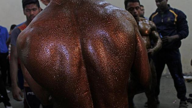 What’s in skin colour? A lot for these fitness freaks who paint their bodies for the event. (Satyabrata Tripathy/Ht photos) 