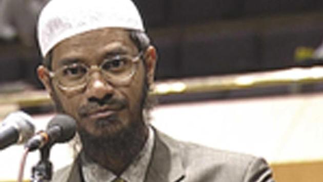 Zakir Naik, the president of Islamic Research Foundation, is being investigated in a money laundering case. (HT file photo) Zakir Naik, the president of Islamic Research Foundation, is being investigated in a money laundering case. (HT file photo)