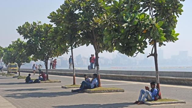 The weather department predicted a fall in temperature by another degree for Tuesday. (Pratik Chorge) The weather department predicted a fall in temperature by another degree for Tuesday. (Pratik Chorge)