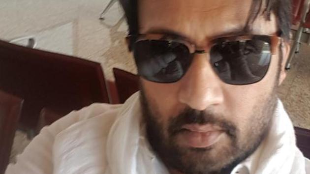 Shekhar Suman is being slammed online for criticising Kangana Ranaut and the box office failure of her latest, Rangoon. Shekhar Suman is being slammed online for criticising Kangana Ranaut and the box office failure of her latest, Rangoon.