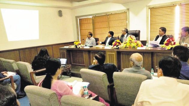 The 11th board meeting of the Noida Metro Rail Corporation, which was held on Tuesday, was chaired by UP chief secretary Rahul Bhatnagar. The 11th board meeting of the Noida Metro Rail Corporation, which was held on Tuesday, was chaired by UP chief secretary Rahul Bhatnagar.