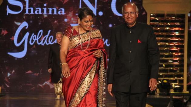 S Ramadorai, chairman of Air Asia (India), Tata Advanced Systems Ltd and Tata Technologies Ltd, with his wife Mala at the fashion show. (Pramod Thakur/HT Photo) S Ramadorai, chairman of Air Asia (India), Tata Advanced Systems Ltd and Tata Technologies Ltd, with his wife Mala at the fashion show. (Pramod Thakur/HT Photo)