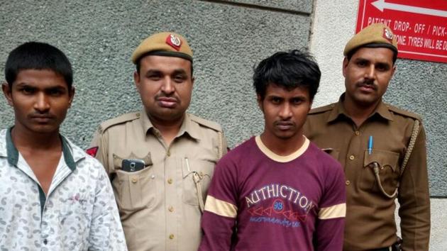 The two thieves from Andhra Pradesh struck in Delhi. The two thieves from Andhra Pradesh struck in Delhi.