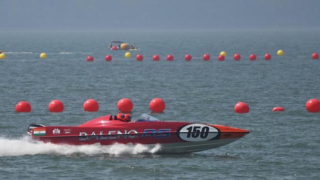 One of the boats to take part in the grand Prix test the waters at Marine Drive on Wednesday.(Pratik Chorge/HT PHOTO)