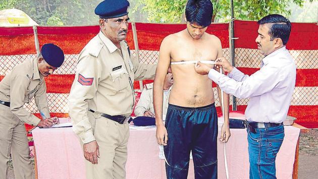 The home ministry has been taking a stern view over adherence to physical fitness parameters of newly inducted IPS officers.(HT File Photo)