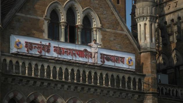 The standing committee is the most significant in the BMC’s executive as all policy decisions, tenders, work orders and new initiatives have to pass through the standing committee (Hindustan Times) The standing committee is the most significant in the BMC’s executive as all policy decisions, tenders, work orders and new initiatives have to pass through the standing committee (Hindustan Times)