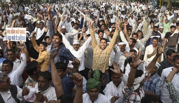 The Jats are demanding reservation in government jobs. Their agitation for quota in 2016 had severely hit water supply to Delhi.(Sonu Mehta/HT Photo) The Jats are demanding reservation in government jobs. Their agitation for quota in 2016 had severely hit water supply to Delhi.(Sonu Mehta/HT Photo)