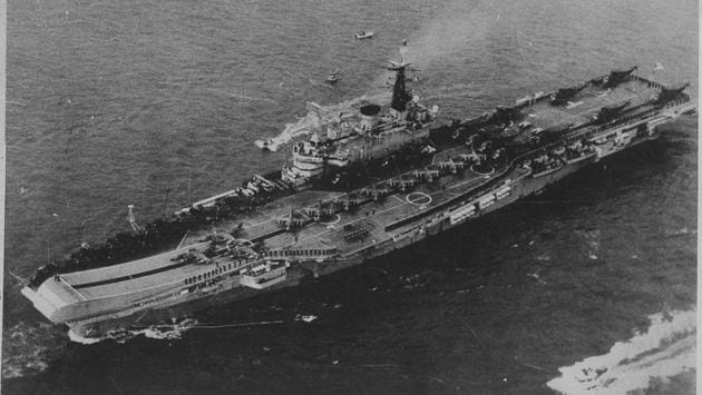 Capable of carrying 750 sailors and upto 26 aircraft, the ship’s main strike aircraft have been the Sea Harriers jets. (HT Photo)