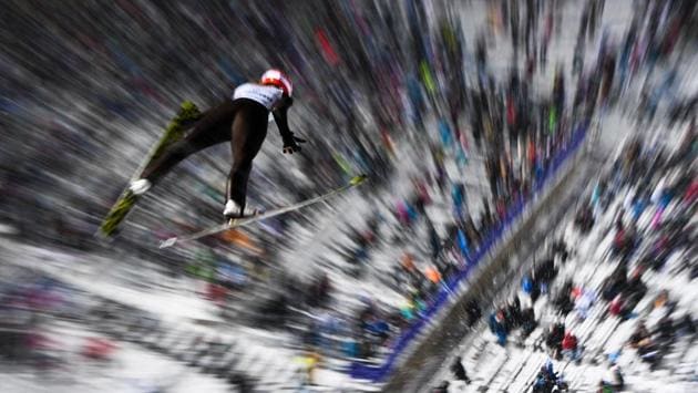 Svenja Wuerth of Germany soars during the mixed normal hill team event of the 2017 FIS Nordic World Ski Championships in Lahti, Finland. (Jonathan NACKSTRAND / AFP) Svenja Wuerth of Germany soars during the mixed normal hill team event of the 2017 FIS Nordic World Ski Championships in Lahti, Finland. (Jonathan NACKSTRAND / AFP)