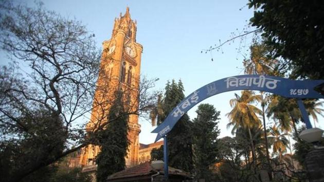Between April 2013 and March 2014, the MU made Rs2.67 crore in re-evaluation fee and Rs15.63 lakh for photocopies of answer booklets.(HT) Between April 2013 and March 2014, the MU made Rs2.67 crore in re-evaluation fee and Rs15.63 lakh for photocopies of answer booklets.(HT)