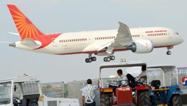 According to the Sahar police, around 8.30 pm Thakur and three of her friends were waiting in queue at the security check to board an Air India flight to Delhi.(HT file photo) According to the Sahar police, around 8.30 pm Thakur and three of her friends were waiting in queue at the security check to board an Air India flight to Delhi.(HT file photo)