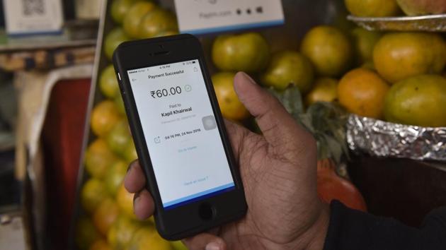 The wider agenda of the programme is to shake off the Indian habit of preferring cash and promote cashless transactions.(Representation pic/HT photo)