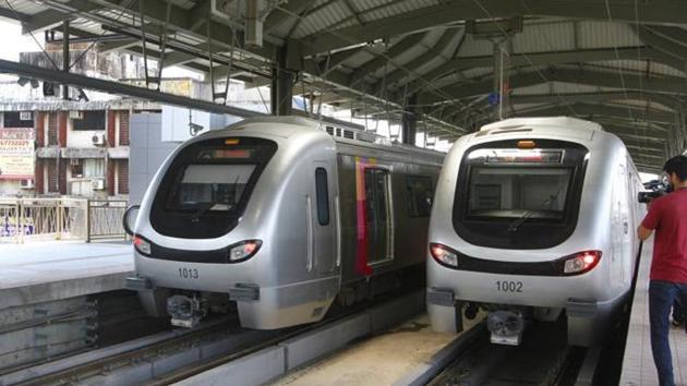 Cops said the accused misbehaved with a girl who was standing next to him in the Metro.(HT FILE)
