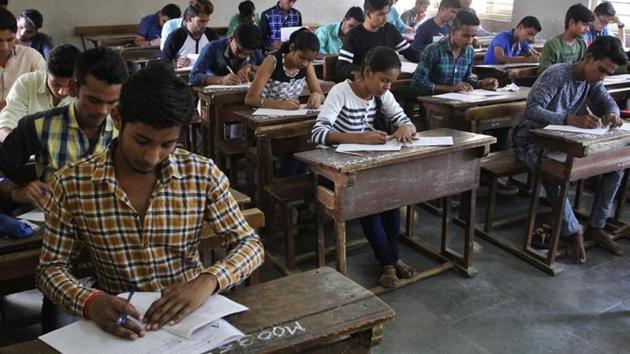 Flying squads will also visit centres before the exam begins to ensure that supervisors or centre staff doesn’t take photos of question papers before handing them to the students. (HT) Flying squads will also visit centres before the exam begins to ensure that supervisors or centre staff doesn’t take photos of question papers before handing them to the students. (HT)