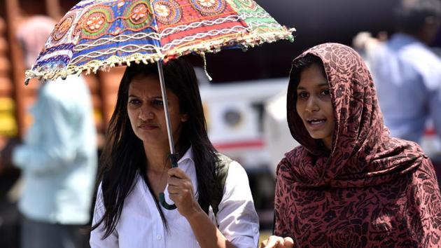 After a spell of warm weather followed by cloudy skies, Delhi-NCR may finally get some respite thanks to western disturbance.(Arijit Sen/HT Photo)