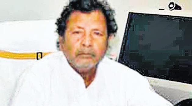 Controversy’s child: Bihar excise minister Abdul Jalil Mastan.(HT file photo)