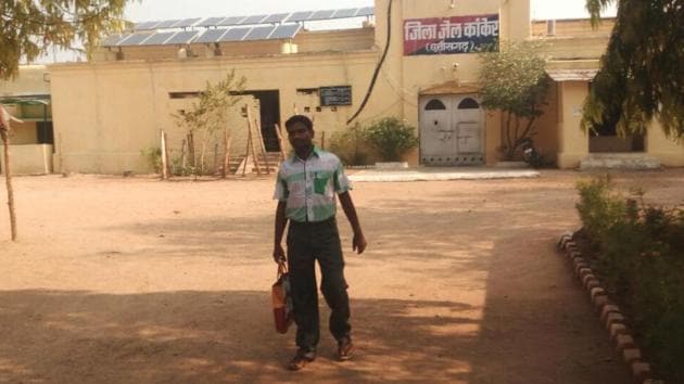 Journalist Santosh Yadav comes out of the Kanker jail in Chhattisgarh on getting bail after 17 months.(HT Photo)