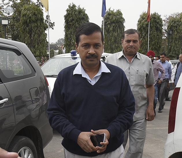 Aam Aadmi Party chief Arvind Kejriwal accepted the “people’s verdict” in a tweet on Saturday afternoon as trends became clear that his party had failed to expand its national footprint with poor performances in Punjab and Goa.(Sonu Mehta/HT PHOTO)