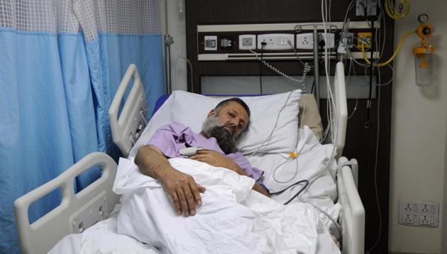 Doctors found 110 grams of heroine in seven capsules stuffed inside the stomach of 55-year-old Abdul Ali Noori (Sunil Ghosh/HT PHOTO) Doctors found 110 grams of heroine in seven capsules stuffed inside the stomach of 55-year-old Abdul Ali Noori (Sunil Ghosh/HT PHOTO)