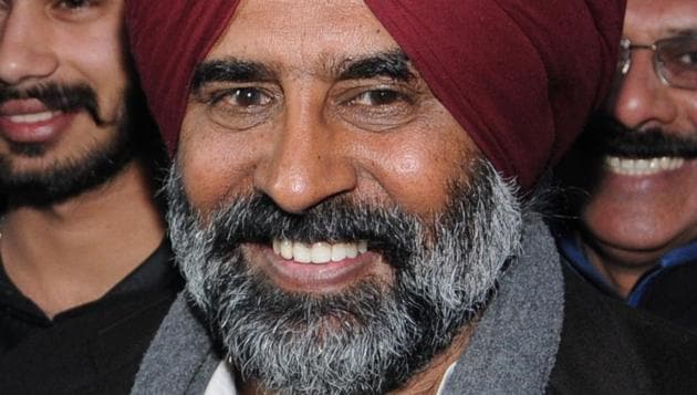 Congress candidate from Jalandhar Cantonment and former hockey captain Pargat Singh wins. Sarabjit Singh Makkar stands second. (HT File Photo)