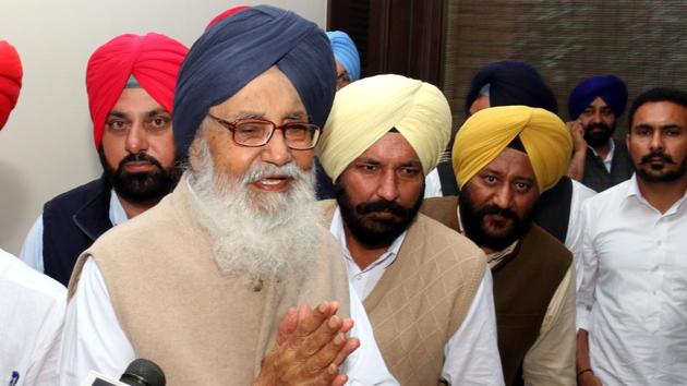 Outgoing Punjab chief minister Parkash Singh Badal at his home in Badal village on Saturday. (Sanjeev Kumar/HT photo) Outgoing Punjab chief minister Parkash Singh Badal at his home in Badal village on Saturday. (Sanjeev Kumar/HT photo)