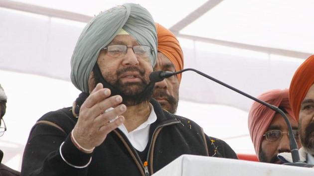 Captain Amarinder Singh, who led the Congress campaign, is set to be the new chief minister of Punjab.(PTI file photo)