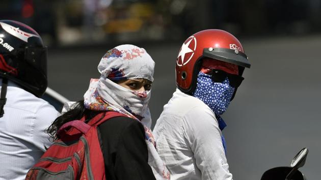 The last time the city breathed such clean air was soon after the monsoon in September, and the cleanest air day since June 2015 — when air quality monitoring and forecasting began in Mumbai — was recorded on May 6, when the AQI level was 64.(Arijit Sen/HT Photo)