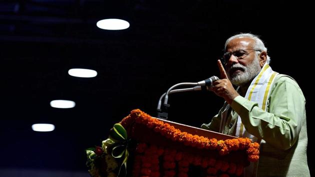 Prime Minister Narendra Modi addresses supporters at the party headquarters after the BJP seized a resounding victory in the UP and Uttrakhand Assembly elections, in New Delhi on March 12, 2017.(PTI)