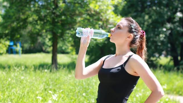Drinking lots of water (1.5 litres per day) is a good way to detox.(Shutterstock)