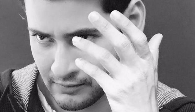 Mahesh Babu plays an intelligence officer in AR Murugadoss’ film.(Twitter)