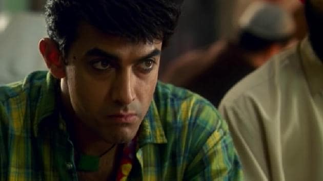 Deepa Mehta’s Earth (1999) presented a new dimension of Aamir Khan’s acting. The film was based on India-Pakistan partition. Deepa Mehta’s Earth (1999) presented a new dimension of Aamir Khan’s acting. The film was based on India-Pakistan partition.