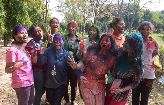 Holi celebrations in Chandigarh. (HT Photo)