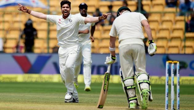 The Bangalore pitch that hosted the India vs Australia second Test has come under fire from ICC.(PTI)