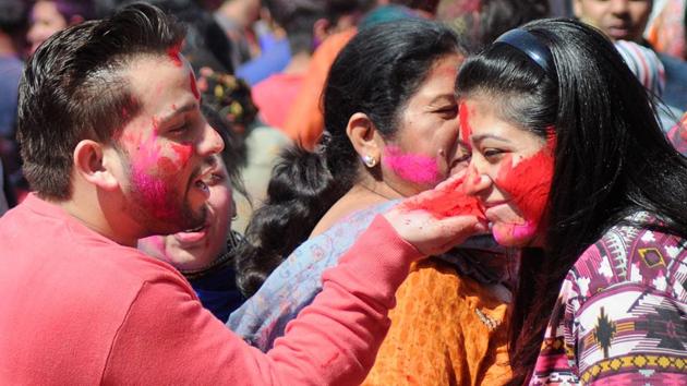 Holi celebrations in Ludhiana. (Gurminder Singh/HT)