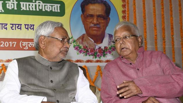 Chief minister Nitish Kumar sharing stage with RJD chief Lalu Prasad at a function in state capital. HT FILE PHOTO