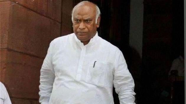 Congress leader Mallikarjun Kharge has been nominated as the new chairman of the Public’s Account Committee (PAC) of Parliament.(PTI File Photo)