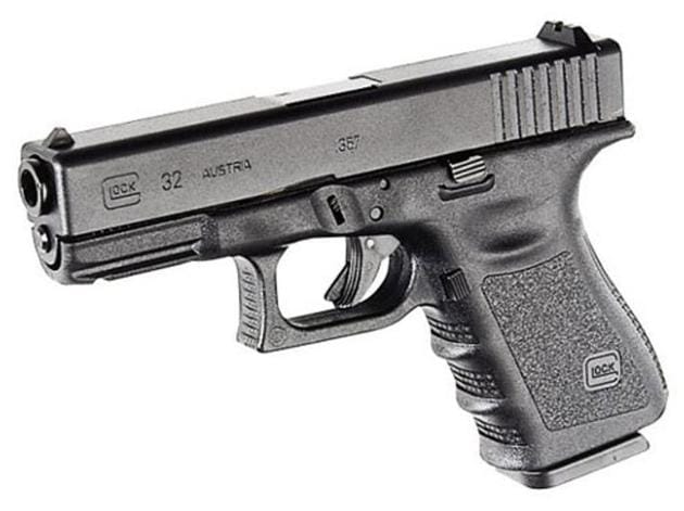 Firearms owners in Bihar may be in trouble if the authorities miss March 31 deadline for digitization of licenses. (HT file photo) Firearms owners in Bihar may be in trouble if the authorities miss March 31 deadline for digitization of licenses. (HT file photo)