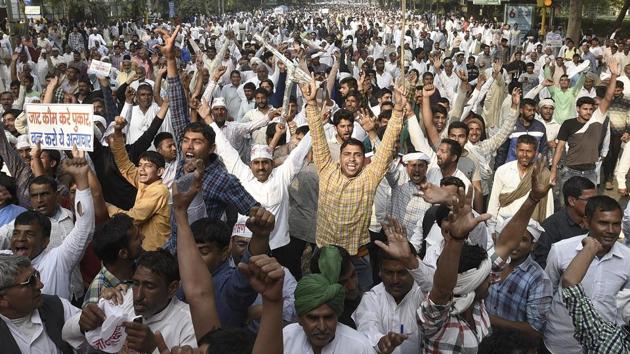 The Jat protesters had threatened to block essential services to the capital if their demands for reservation are not met.(Sonu Mehta/HT PHOTO) The Jat protesters had threatened to block essential services to the capital if their demands for reservation are not met.(Sonu Mehta/HT PHOTO)