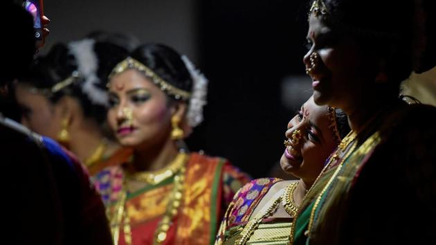 The dancers share a light moment. (Kunal Patil/HT Photo) 