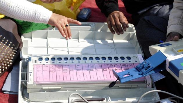 There are plenty chagrined over the BJP’s sweep of Uttar Pradesh who have taken up the mantle of challenging the EVM. Some have even suggested a return to paper ballots, somehow having turned amnesiac over booth-capturing and ballot-stuffing that were once prevalent. (Sunil Ghosh /HT) There are plenty chagrined over the BJP’s sweep of Uttar Pradesh who have taken up the mantle of challenging the EVM. Some have even suggested a return to paper ballots, somehow having turned amnesiac over booth-capturing and ballot-stuffing that were once prevalent. (Sunil Ghosh /HT)