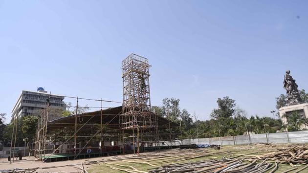 Preparations afoot for Bihar Diwas at Gandhi Maidan in Patna.(Santosh Kumar/HT photo)