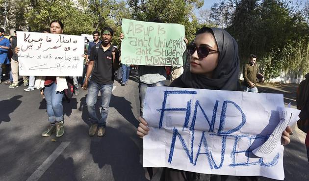 Students hold placards for missing JNU student Najeeb Ahmed. It has been six months since Najeeb went missing from JNU campus. (Raj K Raj/HT Photo) Students hold placards for missing JNU student Najeeb Ahmed. It has been six months since Najeeb went missing from JNU campus. (Raj K Raj/HT Photo)