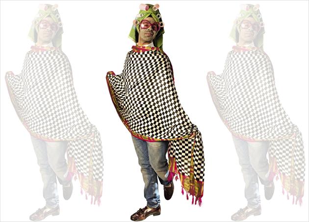 Ssumier Pasricha aka Pammi Aunty is a typical boisterous Punjabi middle-aged woman complaining about everything under the sun(Shivangi Kulkarni)