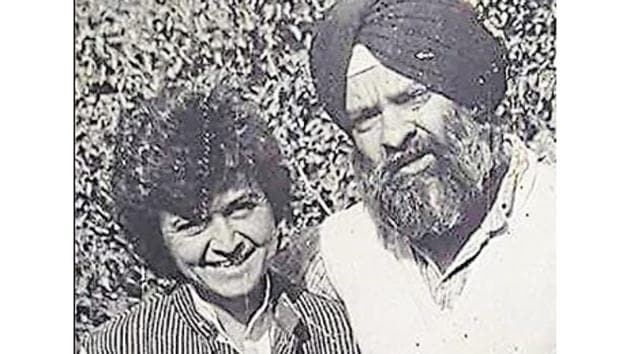 The way they were: Kamla Bhasin and Baljit Malik.(Facebook)